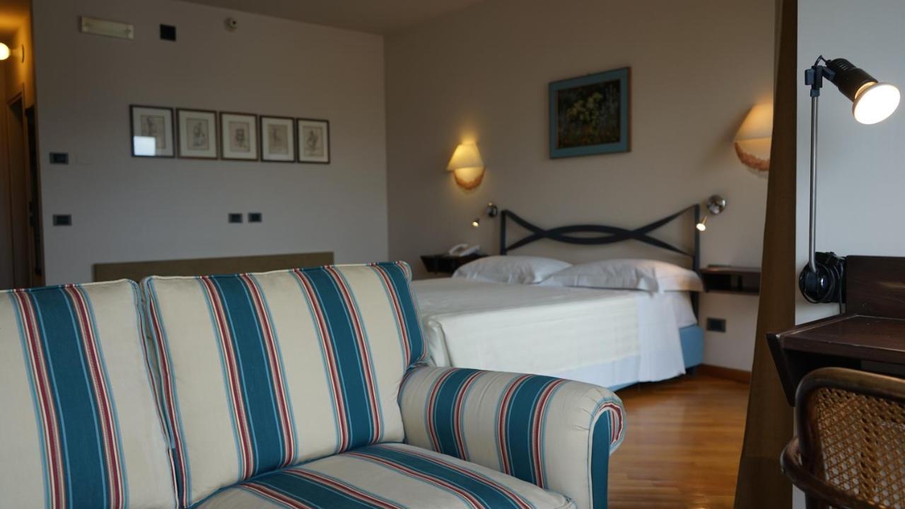 Le Tre Vaselle Resort & Spa Torgiano Exteriör bild