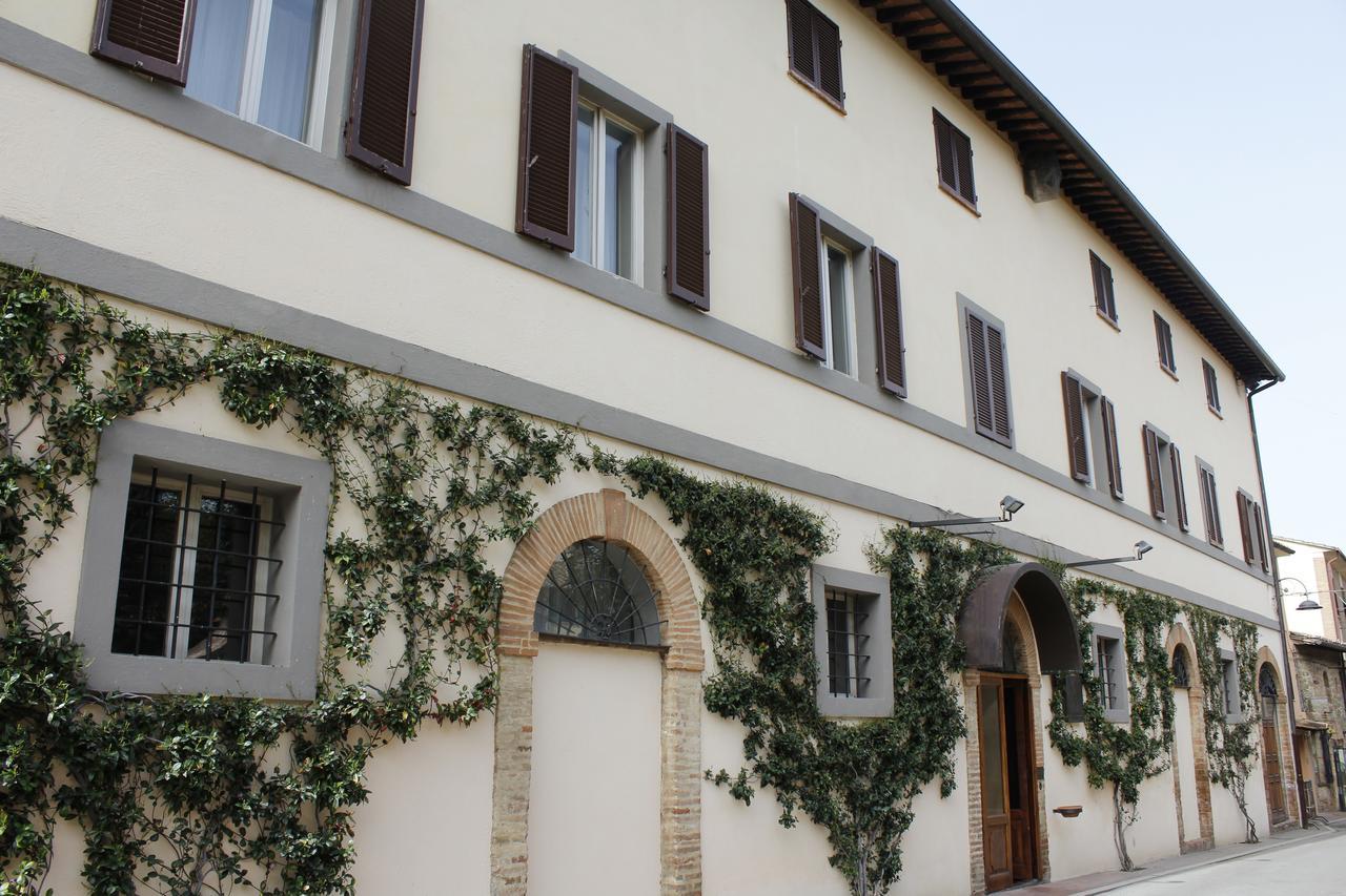 Le Tre Vaselle Resort & Spa Torgiano Exteriör bild