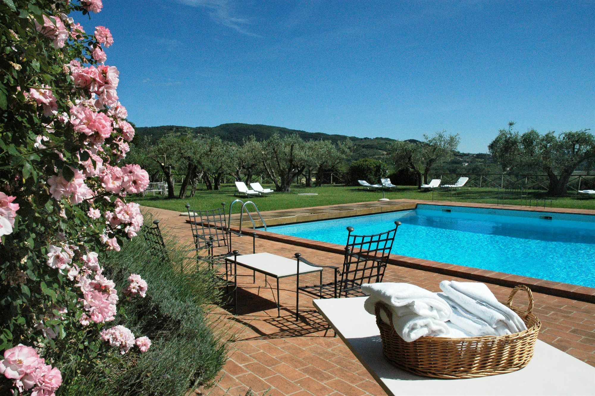 Le Tre Vaselle Resort & Spa Torgiano Exteriör bild